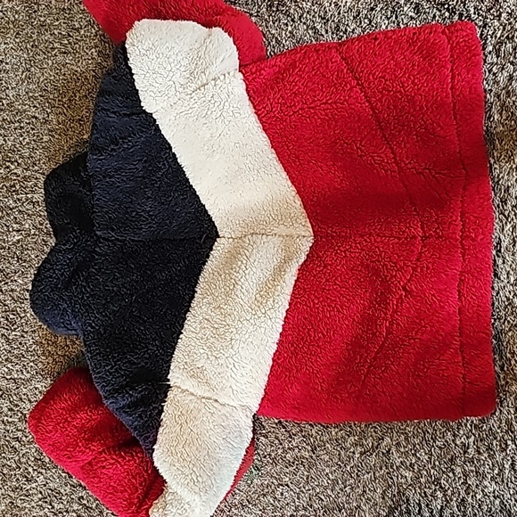 STUNNING TOMMY HILFIGER CHEVRON  BLOCK SHERPA JACKET - Picture 12 of 13